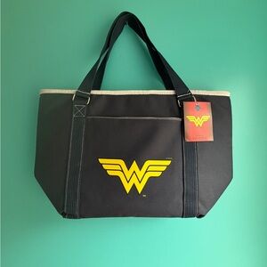 Wonder Woman Cooler Bag